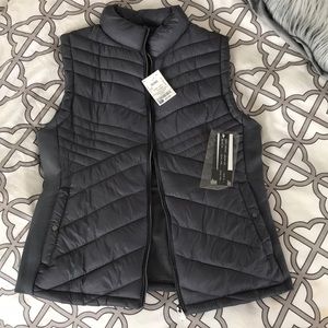 Puffy vest